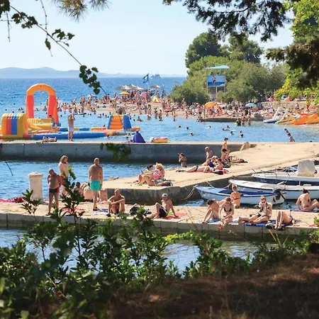 2 Bedroom Awesome In * Задар